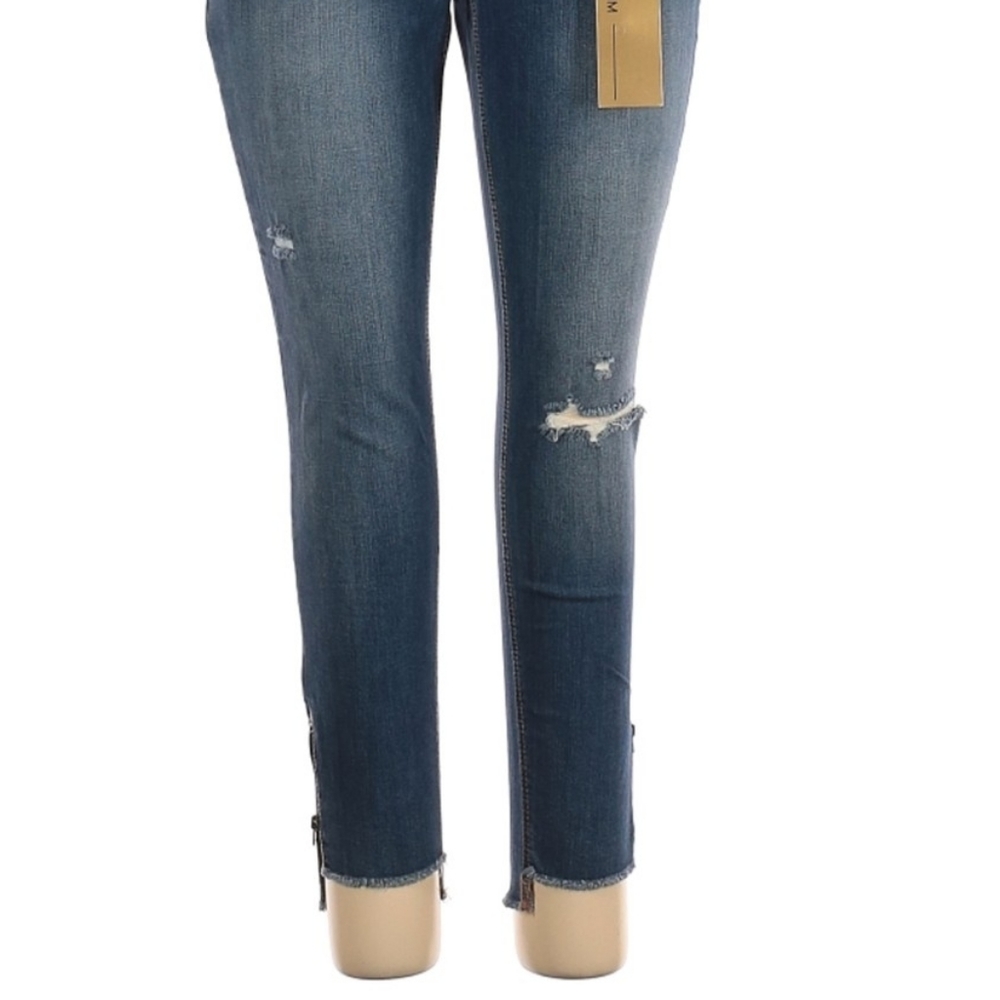 1822 Denim Jeans. Size 33. About a woman's size 12/14.